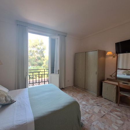 Hotel Villa Tiziana Marina di Pietrasanta Εξωτερικό φωτογραφία