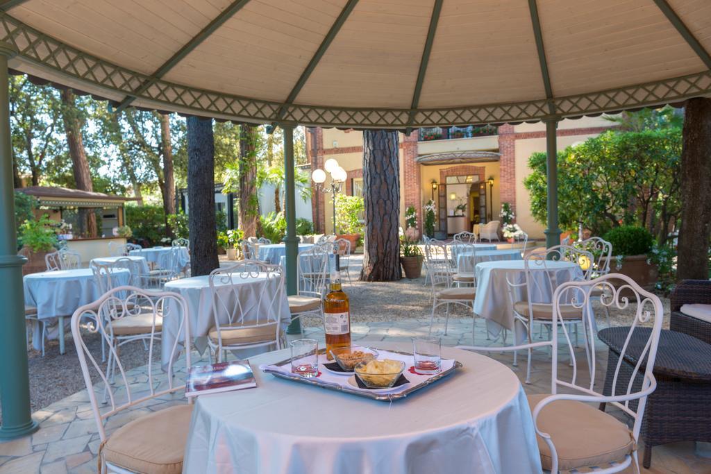 Hotel Villa Tiziana Marina di Pietrasanta Εξωτερικό φωτογραφία